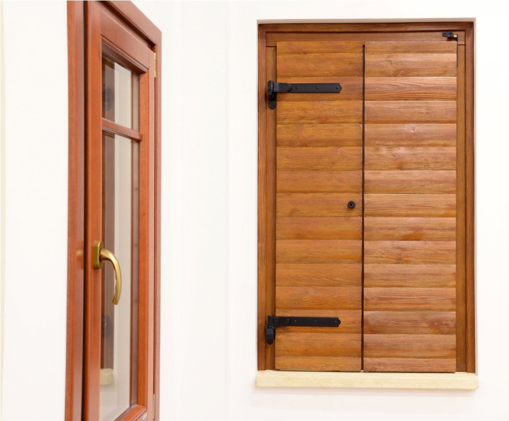 تركيب ابواب و اخشاب الفجيرة